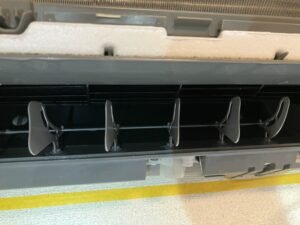 エアコンが臭い！イヤな臭いの原因と対処法を紹介します