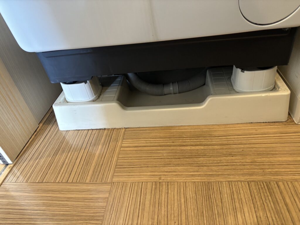 アクアドラム式洗濯機「E12」排水詰まり修理！専門業者の作業実績を紹介します