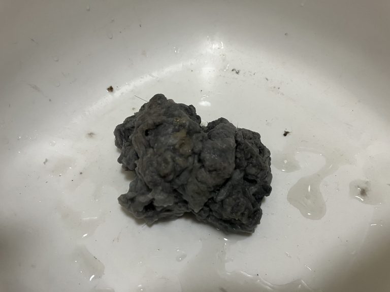 【ドラム式洗濯機全般】内部詰まりが起きた時の原因と解消方法を紹介します