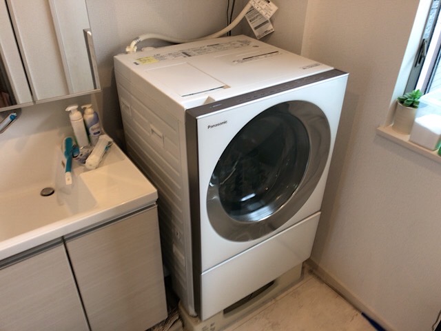 【ドラム式洗濯機全般】内部詰まりが起きた時の原因と解消方法を紹介します