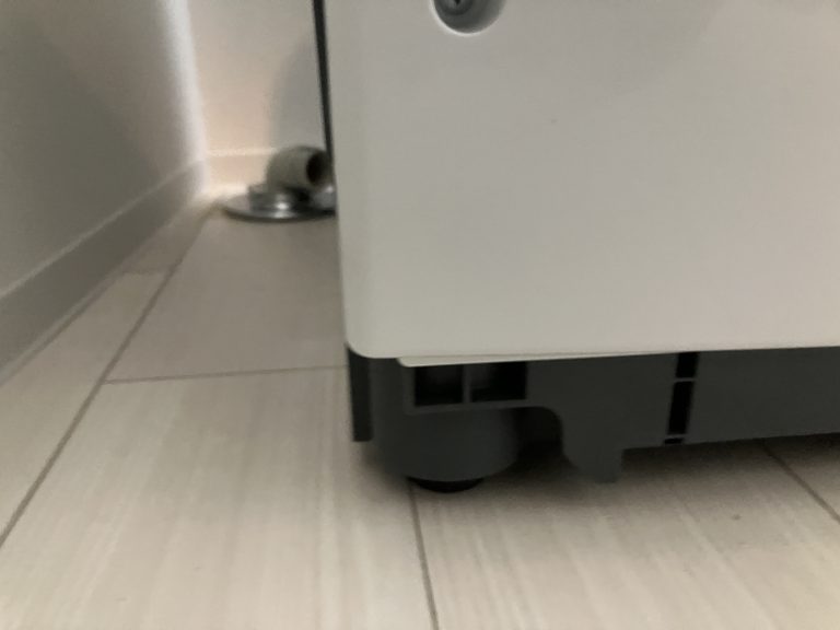 洗濯機がずれる6つの原因と対処法！ガタガタ鳴り落ちたらどうする？