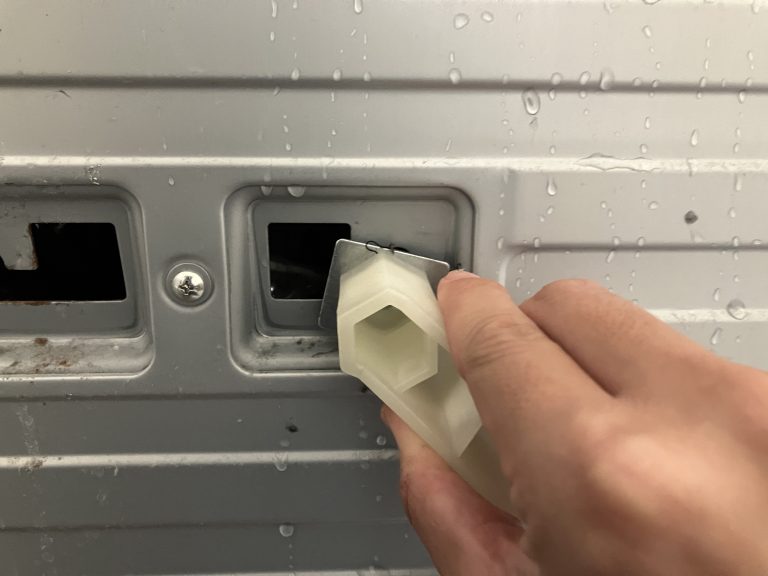 
簡単！自分でドラム式洗濯機を取り付ける方法
