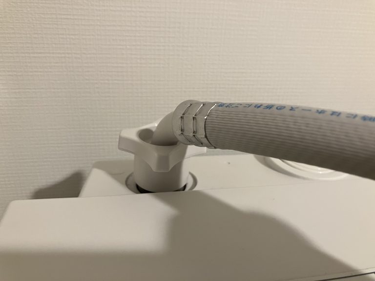 
簡単！自分でドラム式洗濯機を取り付ける方法
