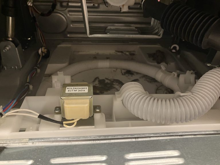 【ドラム式洗濯機】脱水できない時の対処法を紹介します