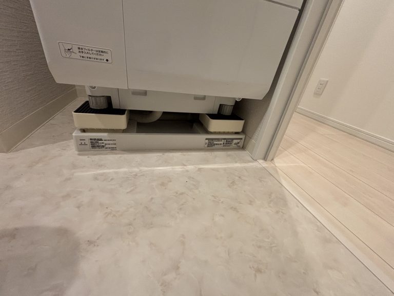 パナソニックドラム式洗濯機のかさ上げ台取り付け工事に行ってきました