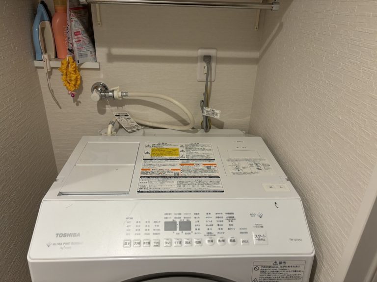 パナソニックドラム式洗濯機のかさ上げ台取り付け工事に行ってきました