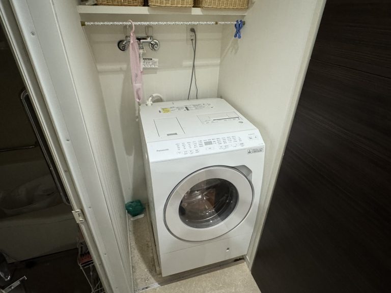 【ドラム式洗濯機全般】排水できない時の原因と対処法を紹介します