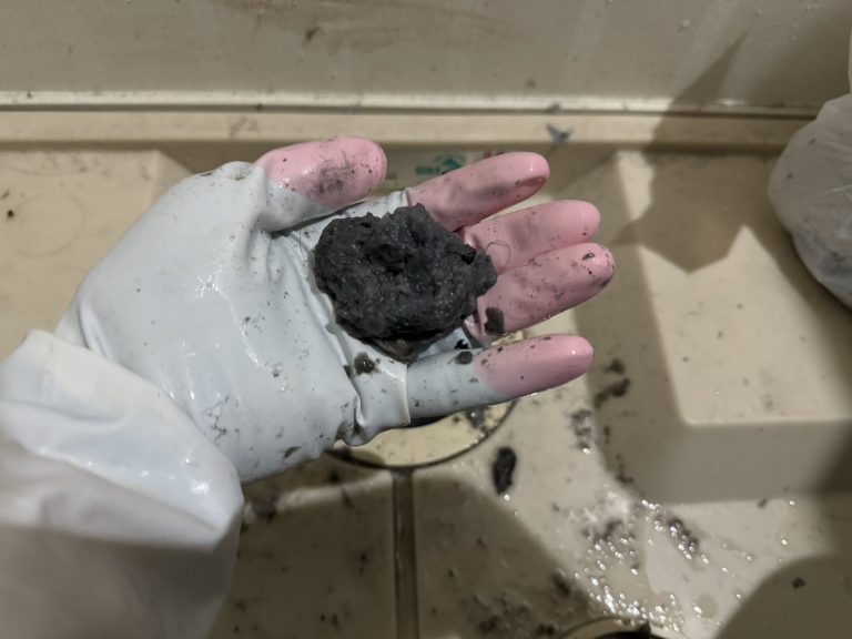 【ドラム式洗濯機全般】排水できない時の原因と対処法を紹介します