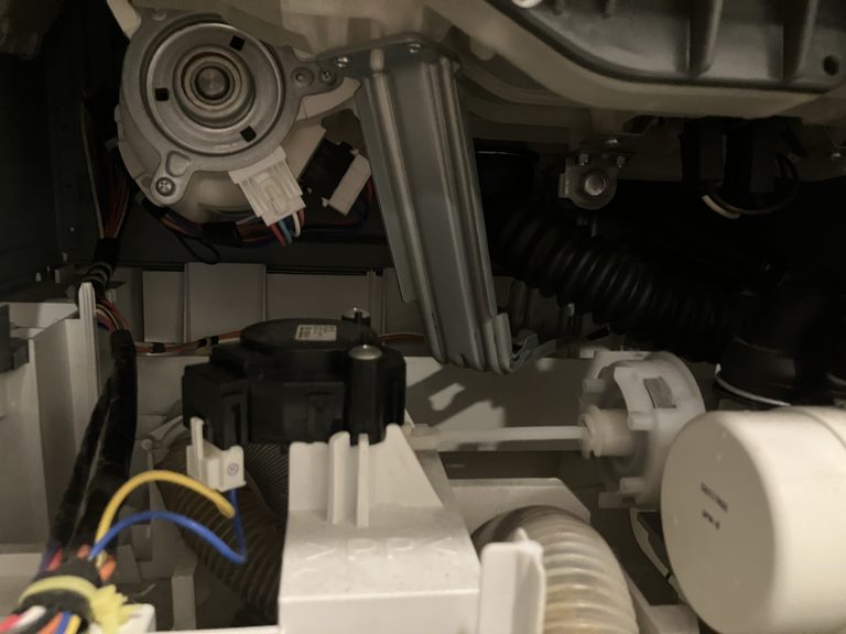 パナソニック洗濯機で乾燥が終わらない時の原因と対処法を紹介