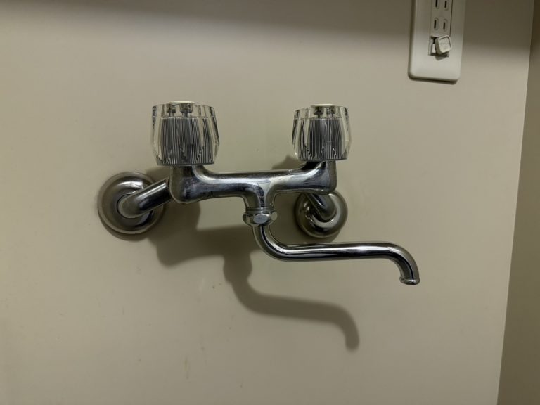 洗濯機置き場に防水パンが無い！安全に使用するための対処法を紹介