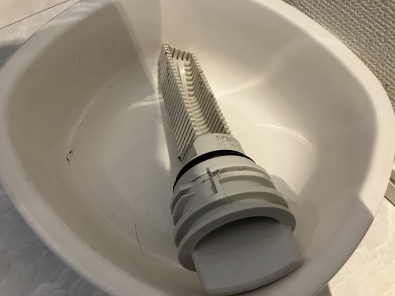 洗濯機がクサい！臭いの原因と対処法を紹介します