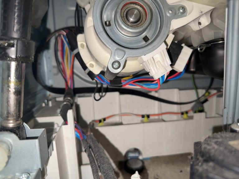 パナソニックドラム式洗濯機「H35」ベルト交換修理に行ってきました