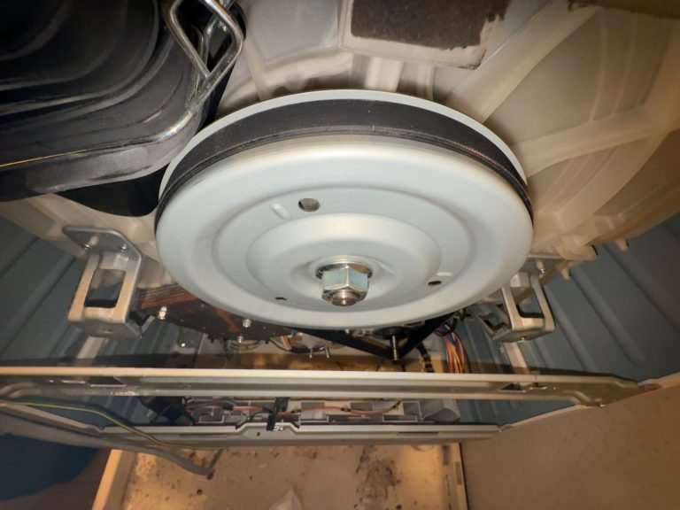 パナソニックドラム式洗濯機「H35」ベルト交換修理に行ってきました