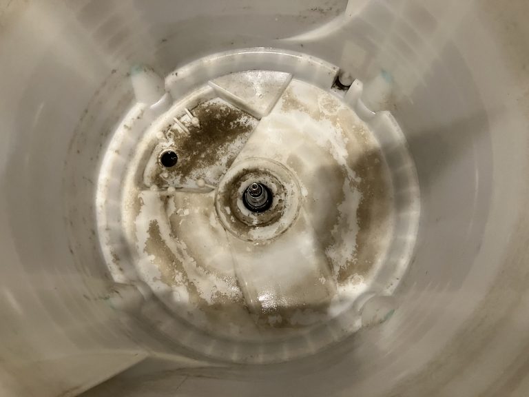 【パナソニック洗濯機全般】臭いが気になる時の原因と対処法を紹介します