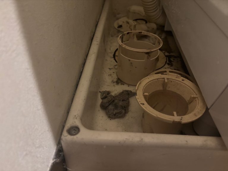 洗濯機の脱水ができない時の原因と対処法を紹介します