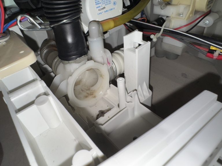 洗濯機の脱水ができない時の原因と対処法を紹介します