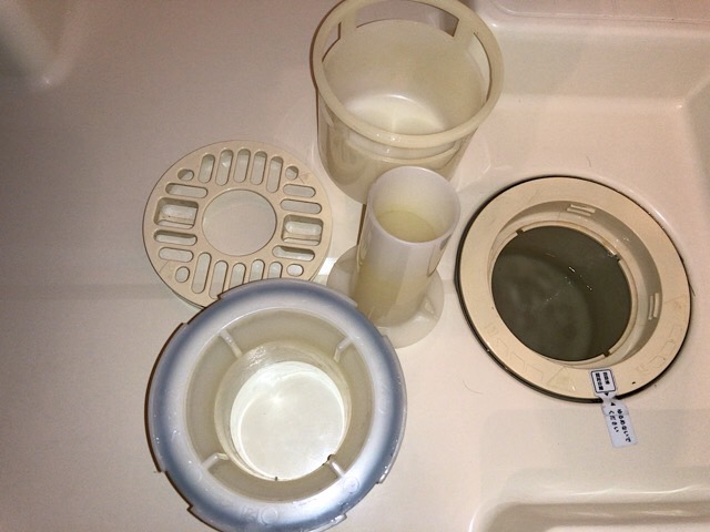 東京都板橋区でドラム式洗濯機の詰まり修理！専門業者の作業実績