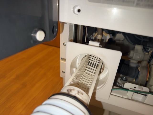 千葉県木更津市で洗濯機の排水つまり修理に行ってきました