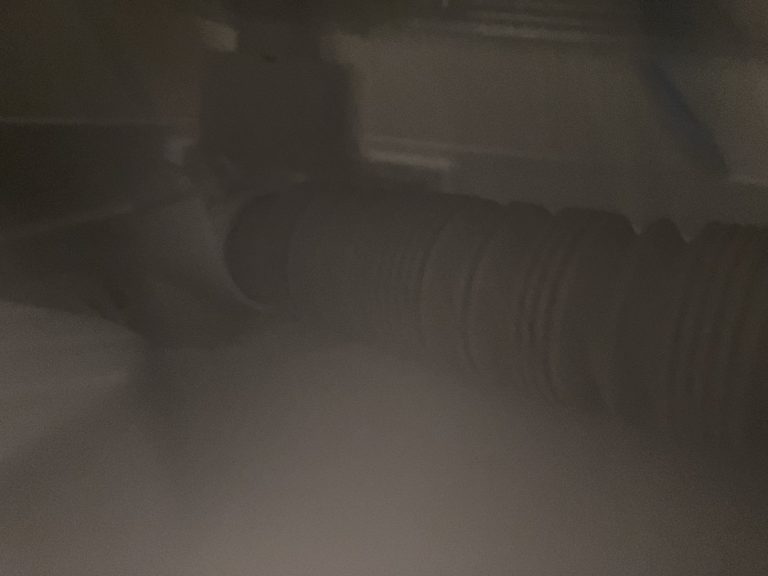 神奈川県平塚市でドラム式洗濯機取り付け業者の作業実績