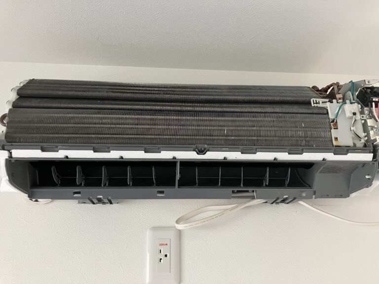 エアコンの分解洗浄（清掃）のメリット・デメリットを紹介します