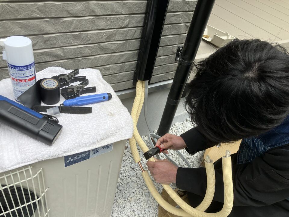 神奈川県横浜市【エアコン取り付け】専門業者の作業事例