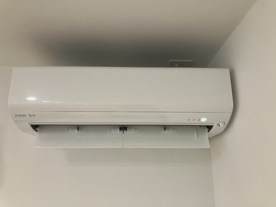 神奈川県横浜市【エアコン取り付け】専門業者の作業事例