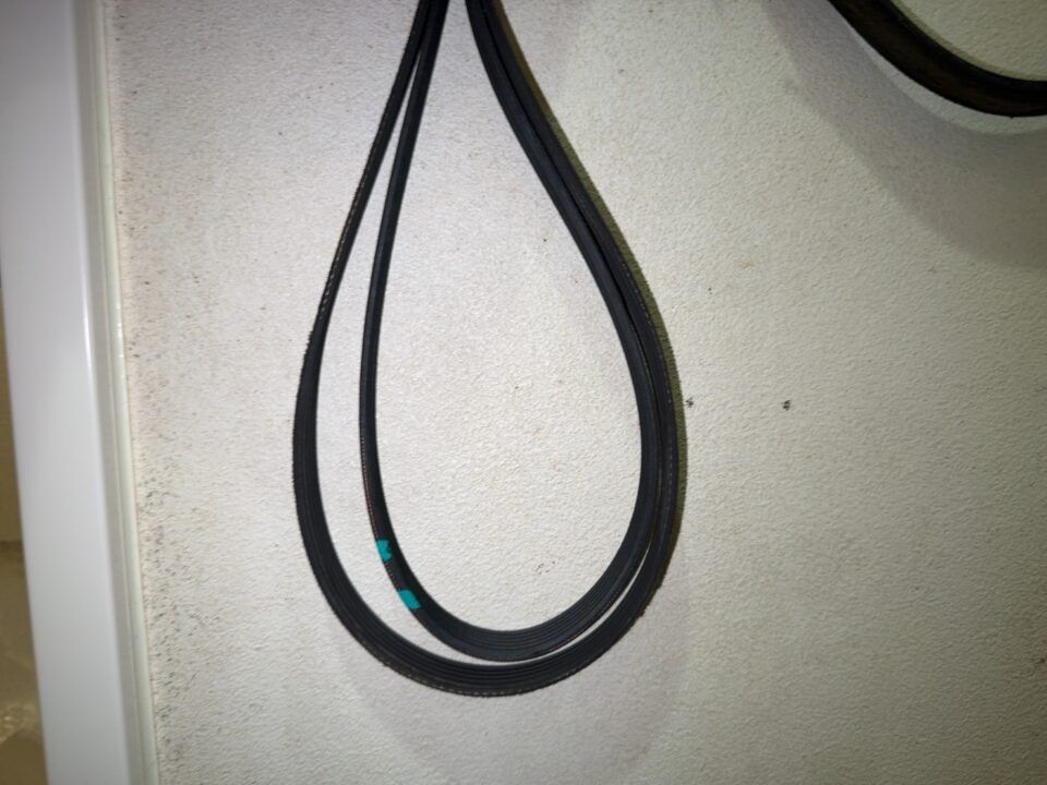 東京都墨田区 パナソニックドラム式洗濯機 H35 ベルト交換作業