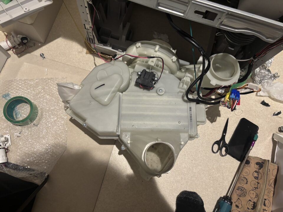 シャープドラム式洗濯機「C33」エラーが起きた時の原因と対処法